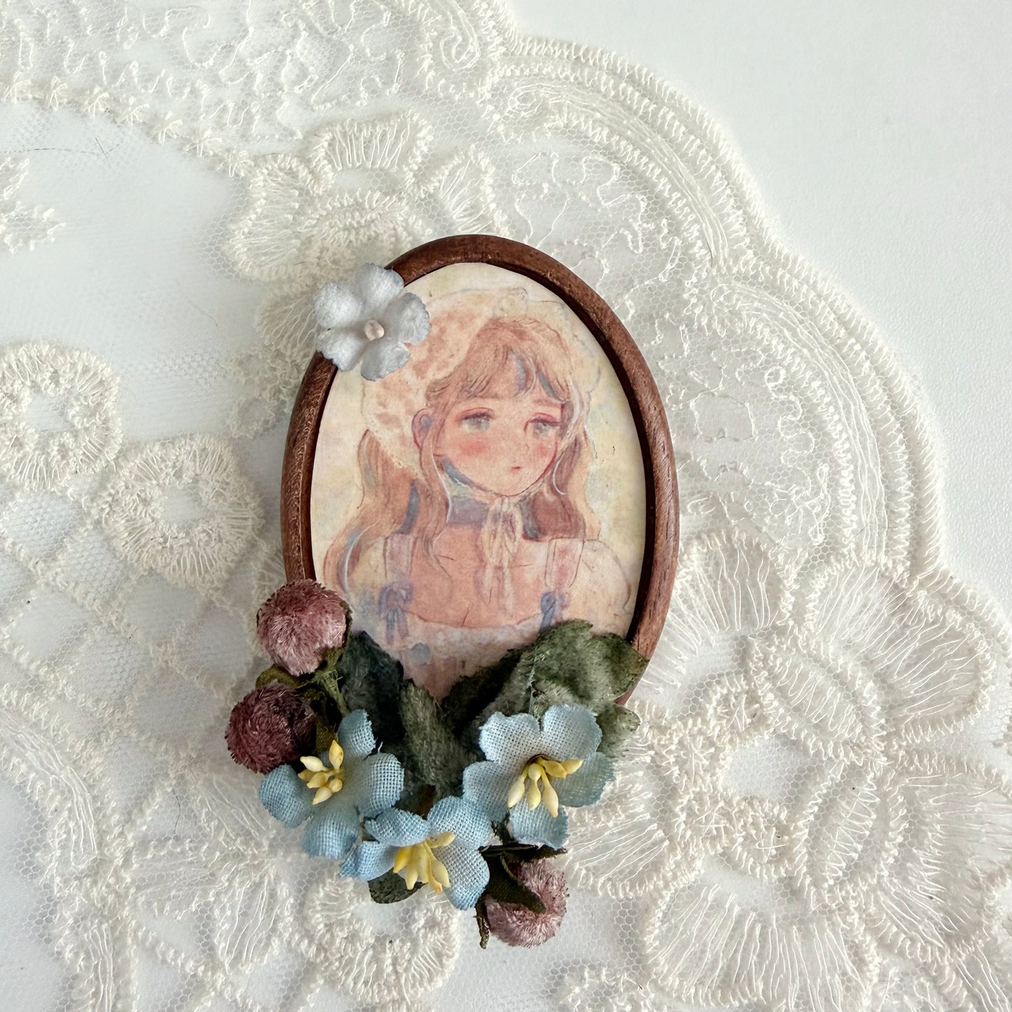 Brooch of Sweet Corset