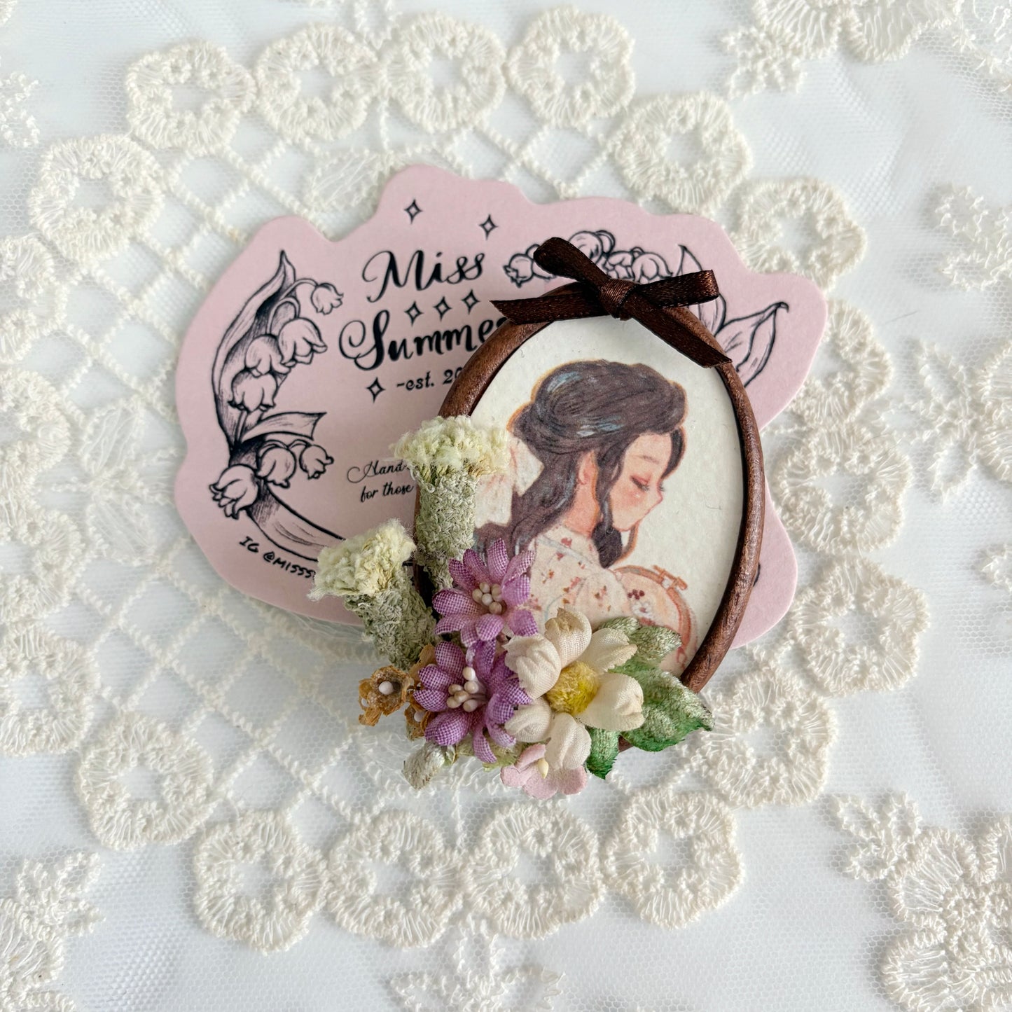 Brooch of Embroidery