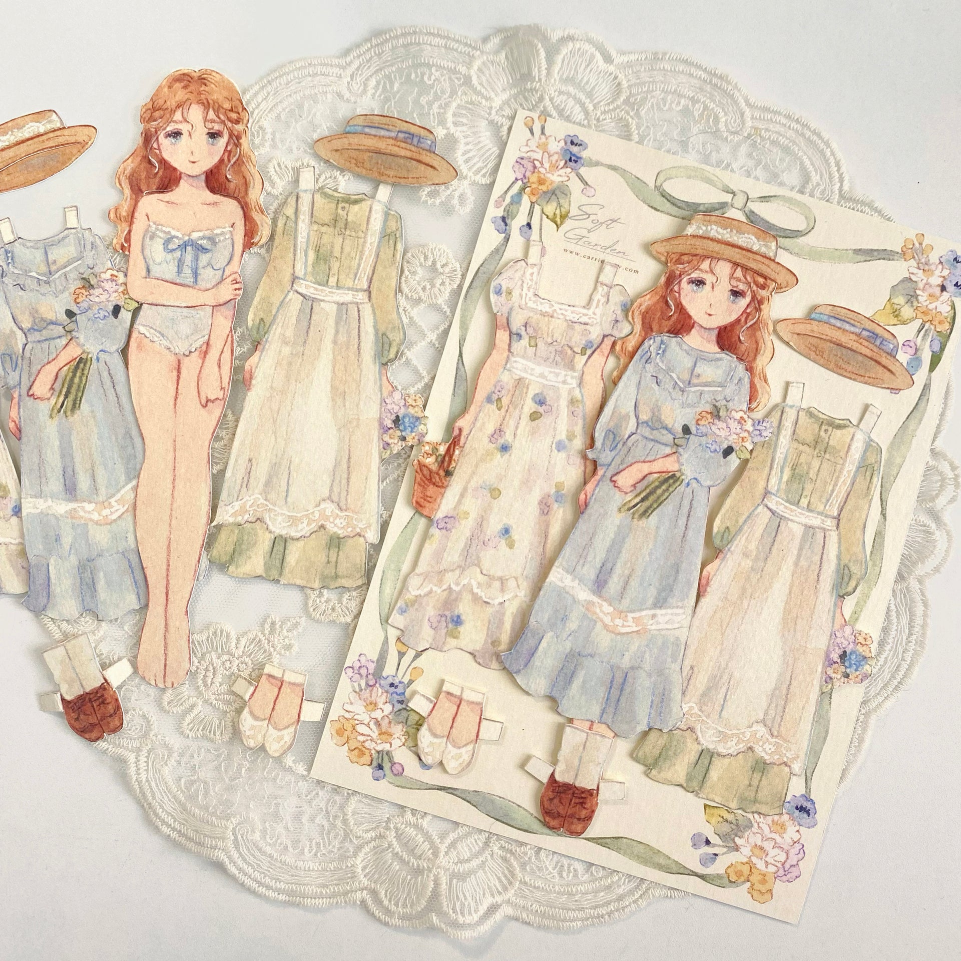 Paper Doll 'Soft Garden' Carriedraw Paper Doll 'Soft Garden' Carriedraw