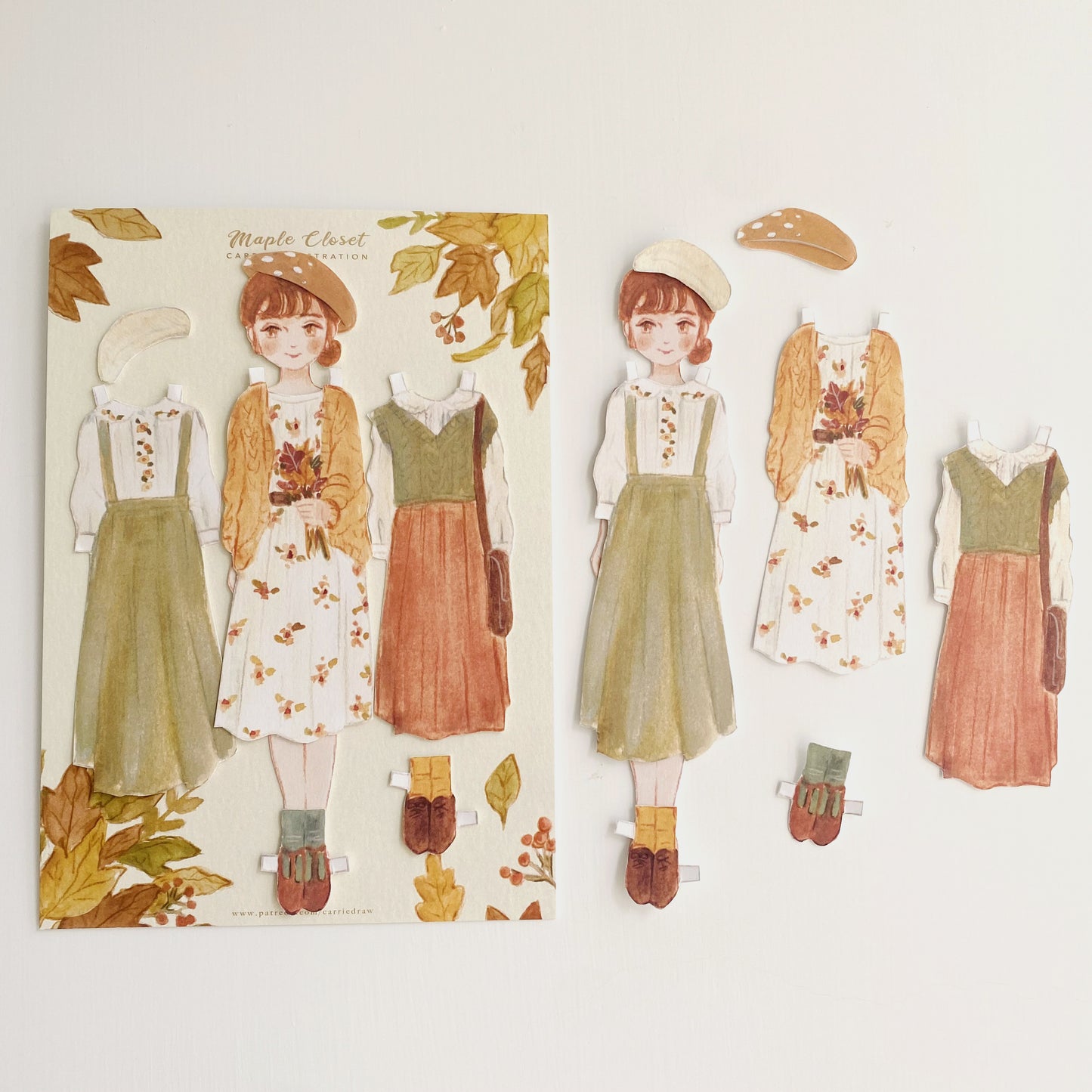 Paper Doll 'Maple Closet'